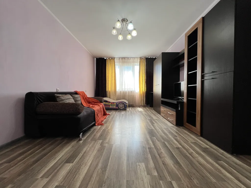 Квартира Квартира 2 к.кв. рядом с М-4 не берем оплату за уборку — Краснодар