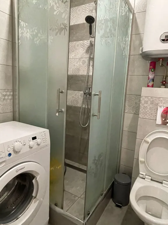 Однокомнатная квартира у метро Яшьлек