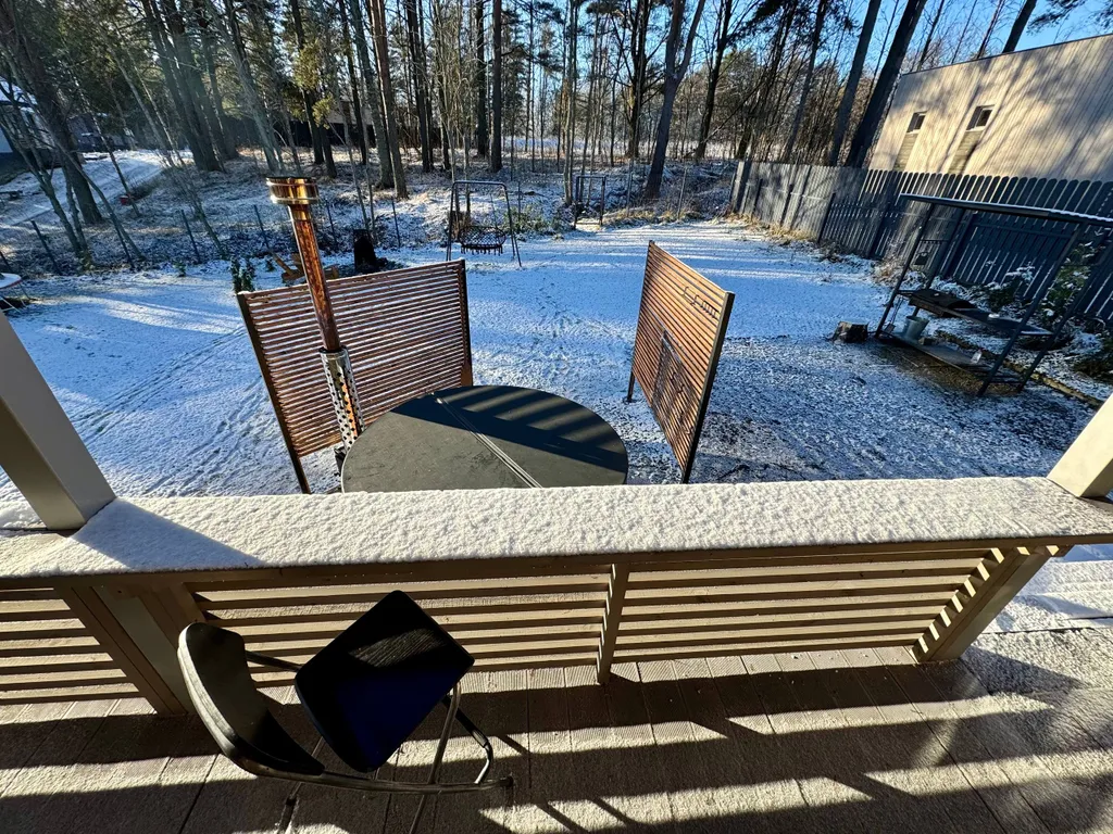 Коттедж Уютный дом с горячей купелью — Стеклянный