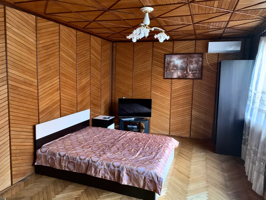 Двух этажный дом