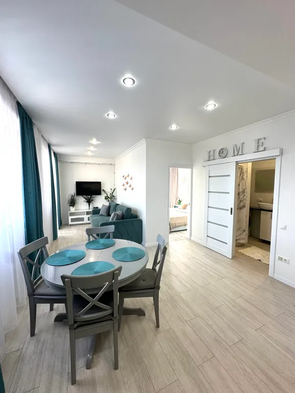 Квартира Просторная светлая квартира — Сириус