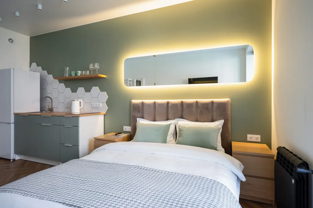 Квартира Квартира Стильная студия Оливковая с балконом и качелью — Калининград