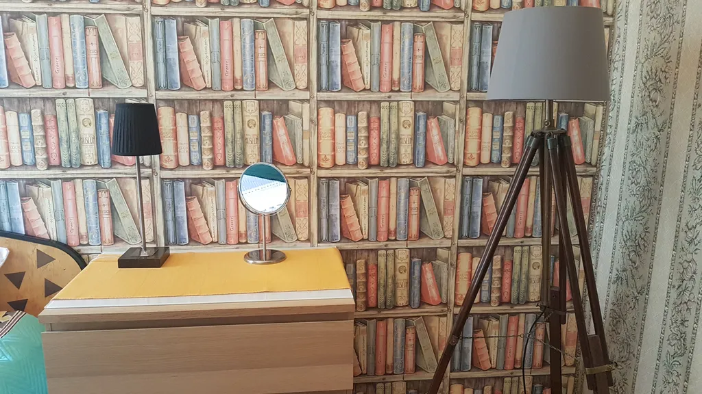 Квартира Квартира в 1 минуте от Невского проспекта, 2 спальни и вид на крыши — Санкт-Петербург