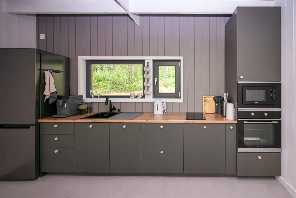 Дуплекс Mix 150 Хаку и Тихиро на две семьи среди леса