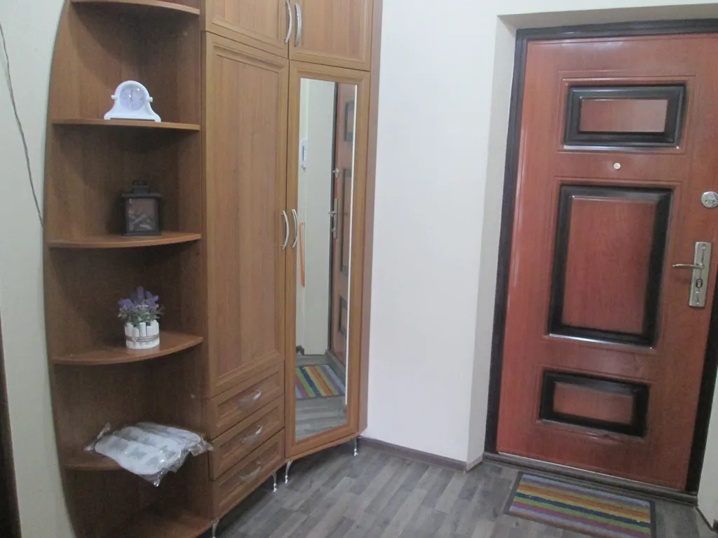 Квартира с видом на стадион и парк Галицкого