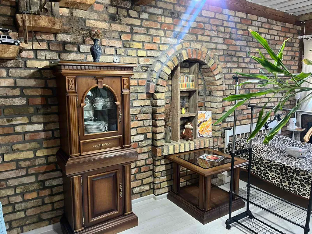 Часть дома с отдельным входом в центре города