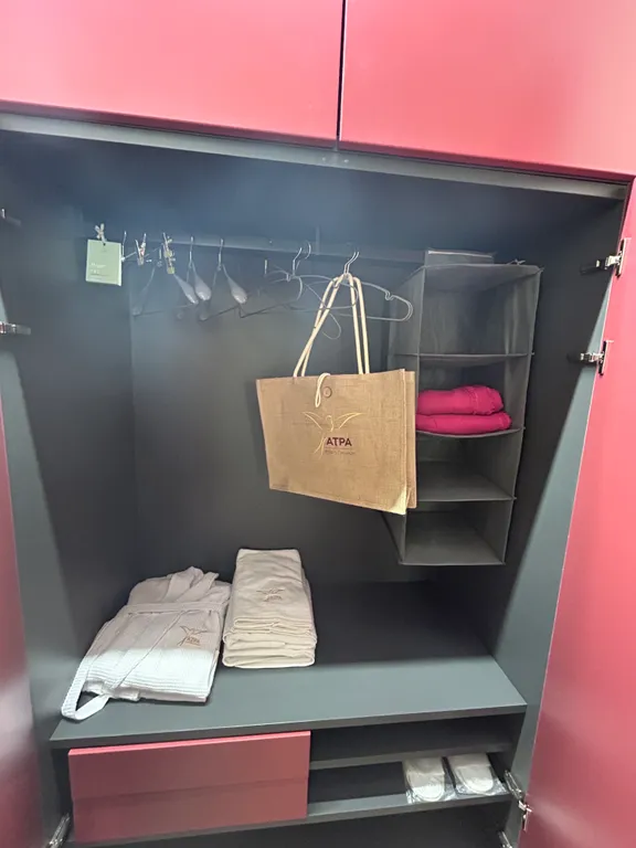 Апартамент Атра