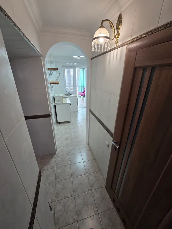 2-комнатная квартира с террасой и с видом на море