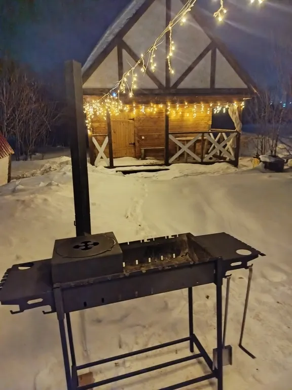 Большой дом с камином и новой баней