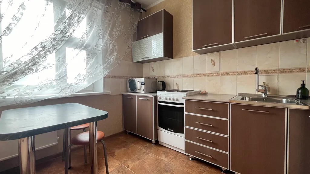 Уютная Однокомнатная квартира у ЖД Ноябрьска