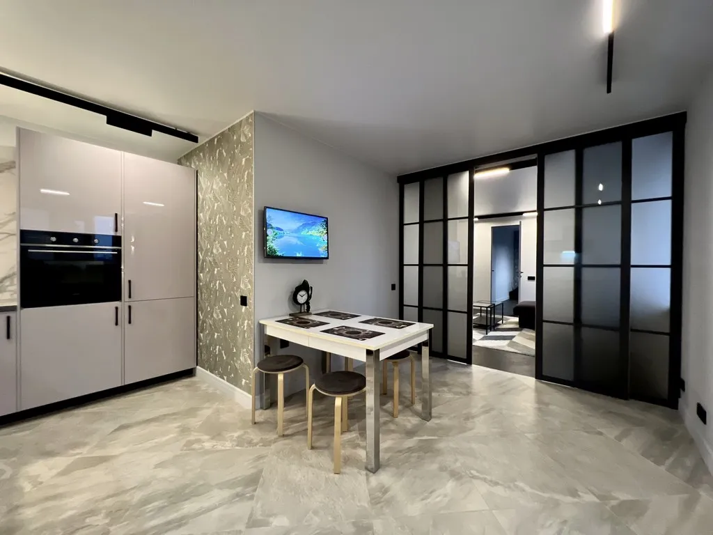 3-комнатная квартира на Набережной