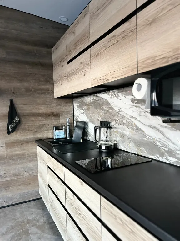 Дом 60m2 — чан с дровяным подогревом, кухня, Wi-Fi