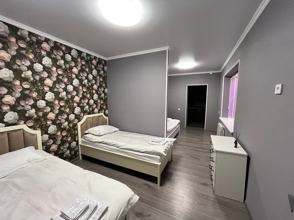 Коттедж Комфортабельная часть дома в центре города — аренда посуточно в Нальчик