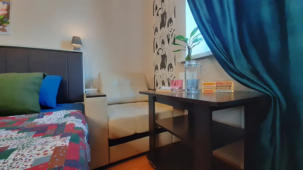 Зеркальная квартира в 20 минутах от Невского проспекта