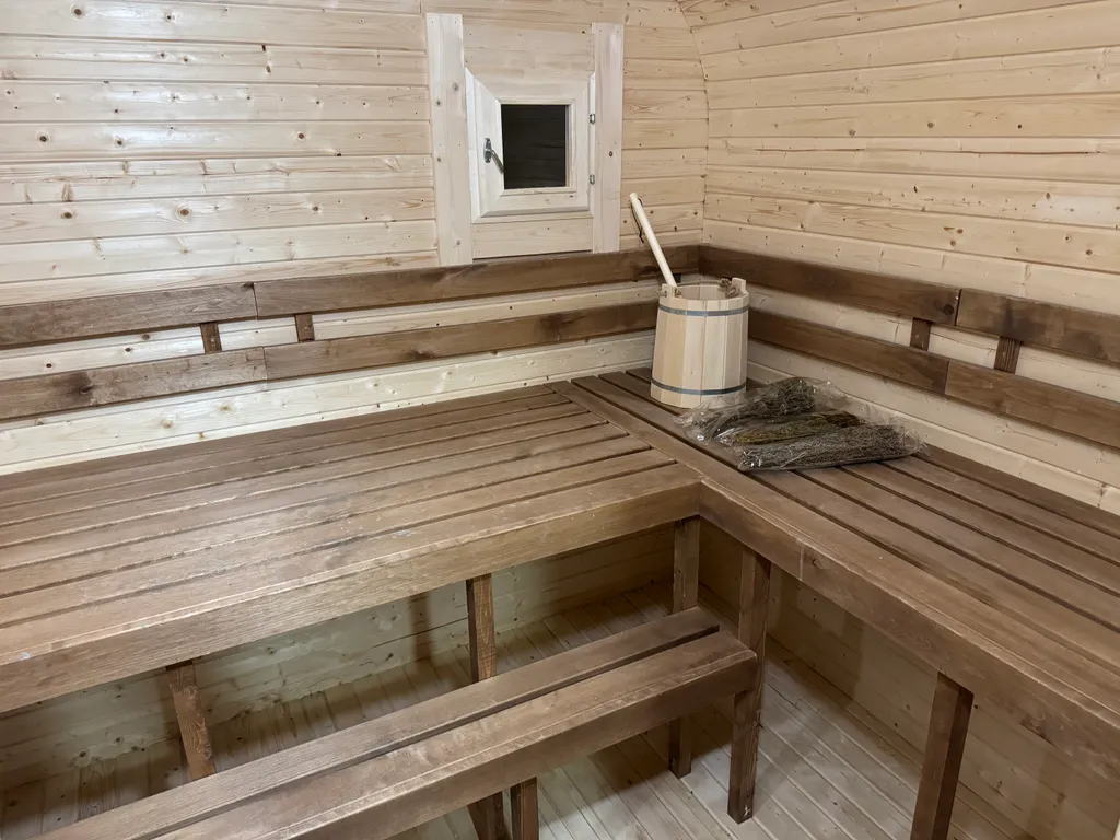 Дом с баней на дровах и мангальной зоной