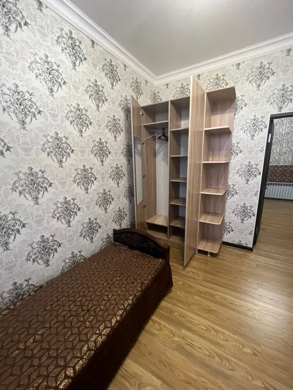 Большой дом возле моря