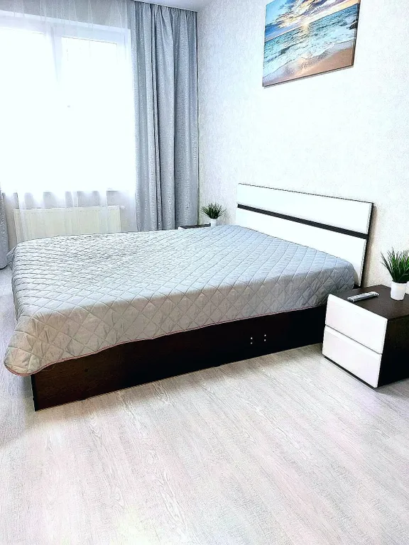 Комфортная и современная квартира в 3 минутах от набережной