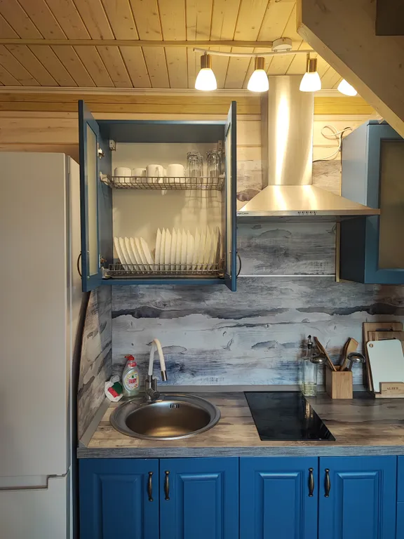 Просторный деревянный коттедж, половина дома, 2 этажа 2Л