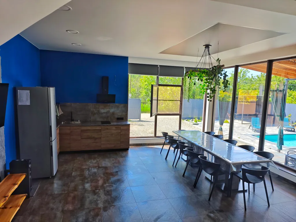 Коттедж Вилла Кокос - частный дом, бассейн с подогревом, баня — Елизаветинская