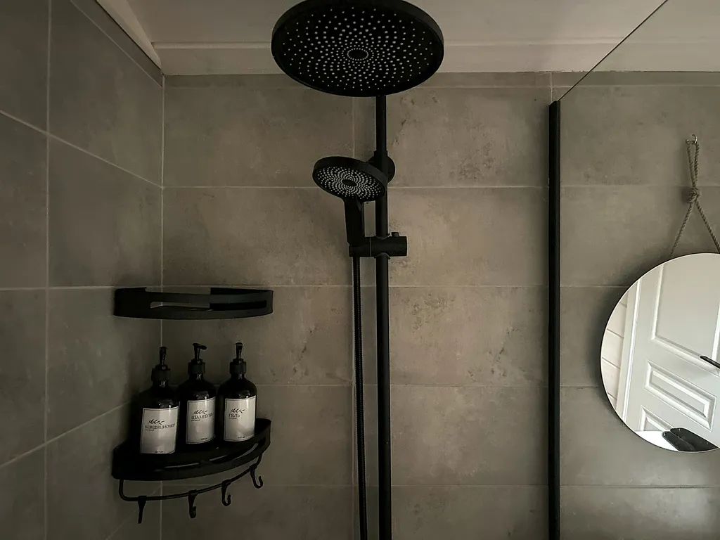 Коттедж Коттедж у озера с камином Сосновый Дом — Орехово