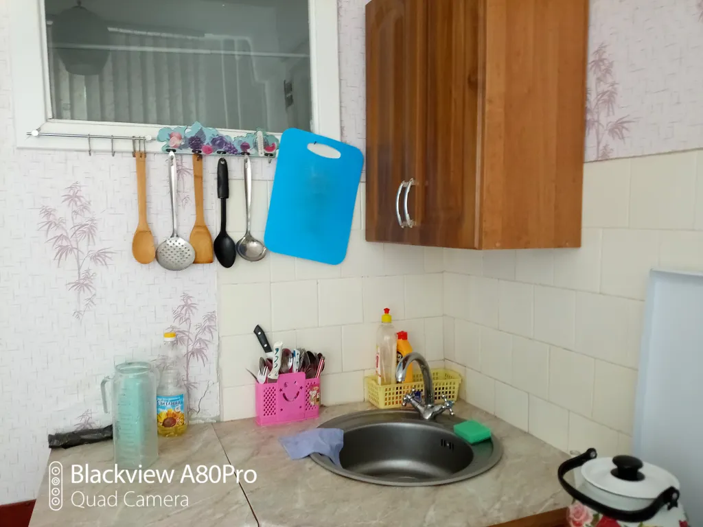 Удобное расположение между Курортным бульваром и Центральным рынком