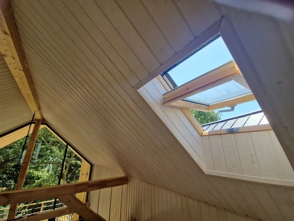 Двухуровневый коттедж Тенерифе с террасой