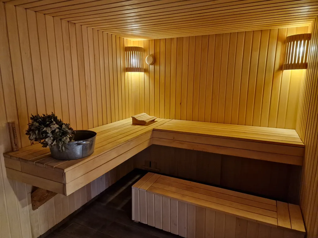 Дом с баней на дровах и банным чаном