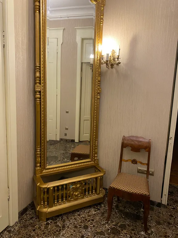 Квартира Старинная квартира в самом центре города в которой приятно находиться — Санкт-Петербург