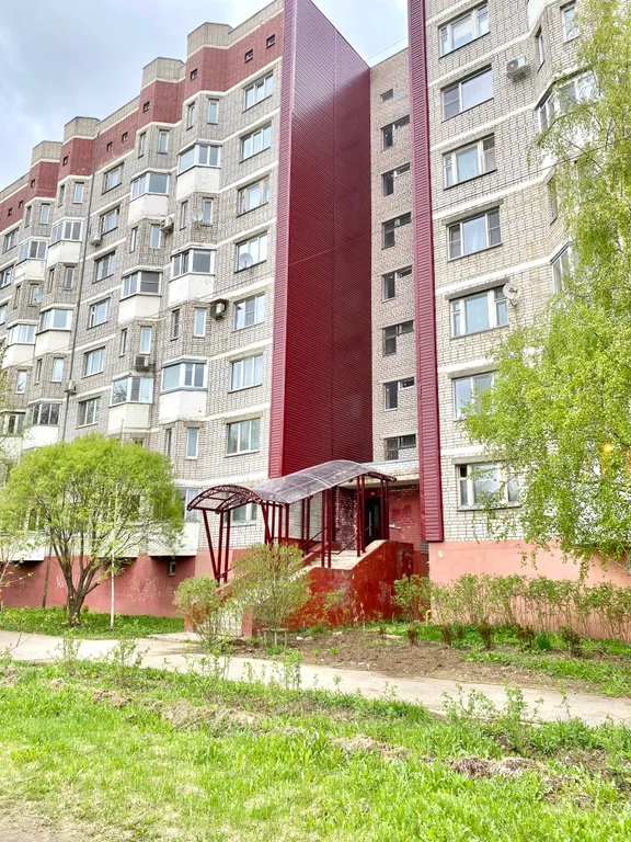 Евродвушка/однушка с большой кухней на Ленинградской