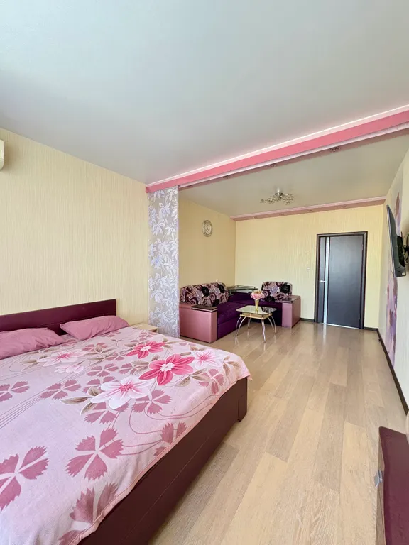 Светлая уютная квартира