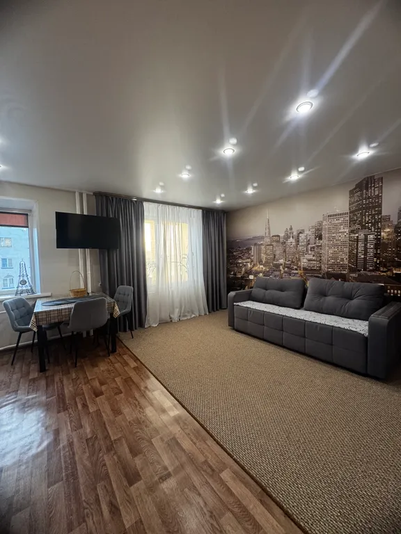 Квартира с видом на набережную