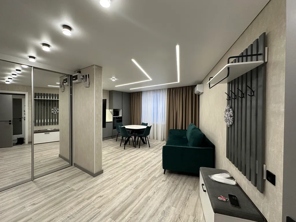 Уютная квартира в центре города — аренда посуточно в Надым