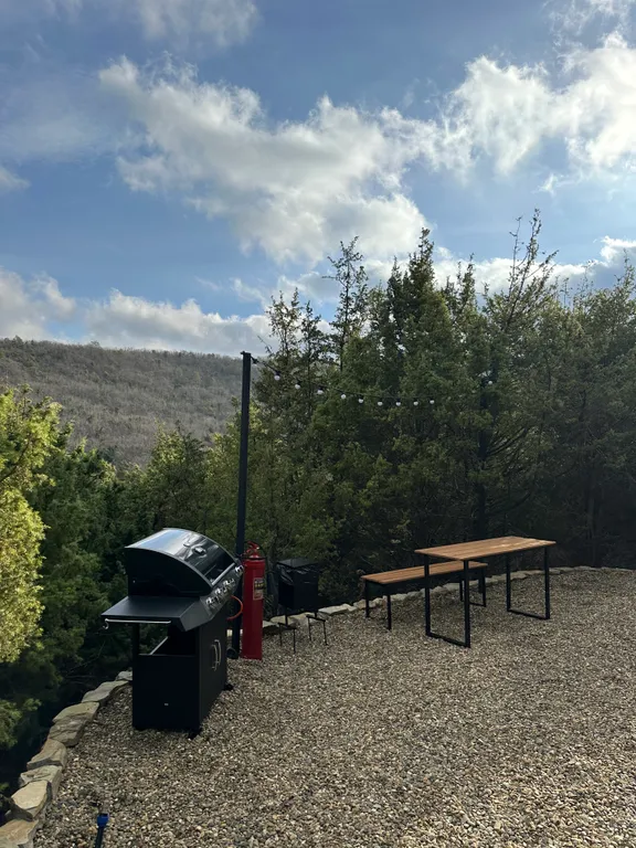 Коттедж Сосновый с джакузи на террасе