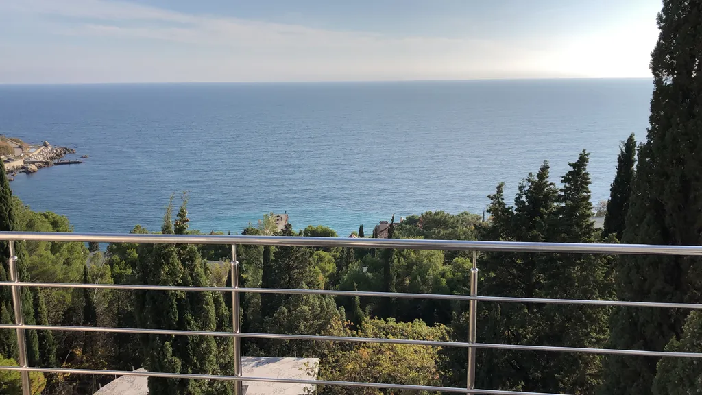 2х комнатный номер на 4 человек с террасой с видом на море