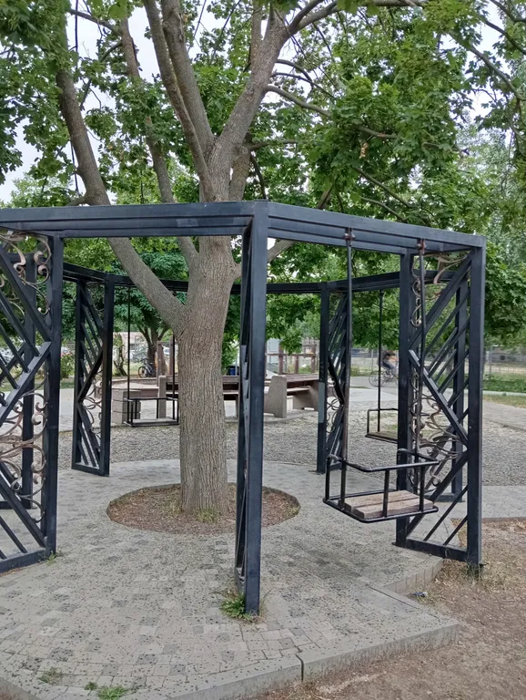 Уютная студия в тихом районе