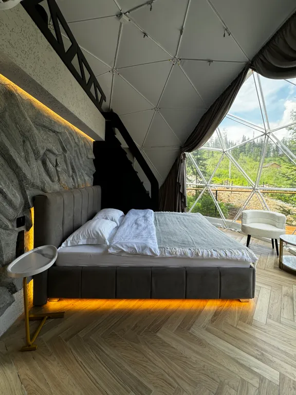 Коттедж Купольный дом «MOUNTAIN» на 4 гостя — Шерегеш