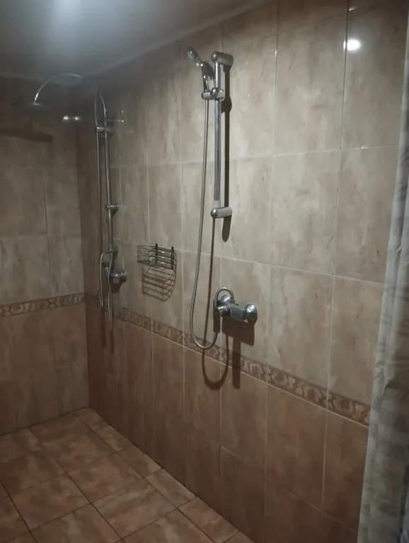 4-комнатный Дом