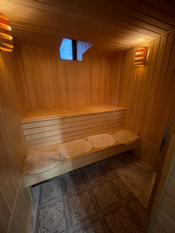 Частный дом с сауной