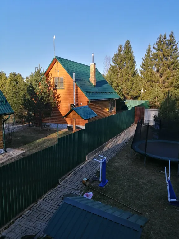 Дом с камином