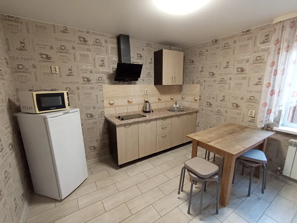 Коттедж Дом в центре города — Славянск-на-Кубани