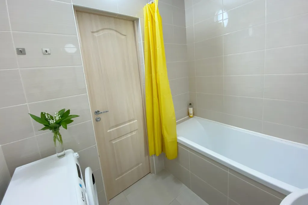 Апартамент на первой береговой линии моря с парковкой