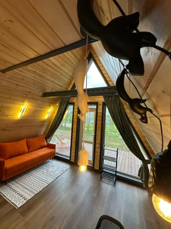 Комфортабельные домики А-фрейм на Байкале