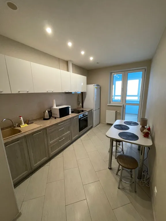 Просторная однокомнатная квартира у метро