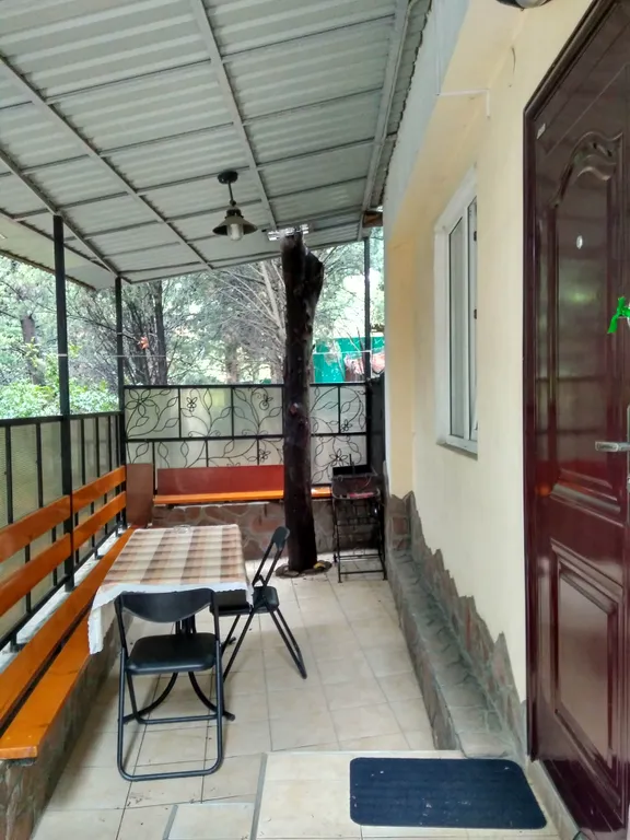 Номер в гостевом доме с отдельным входом Кантри