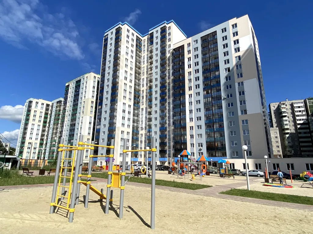 Квартира Квартира Современная студия с панорамным балконом на Ботанике — Екатеринбург
