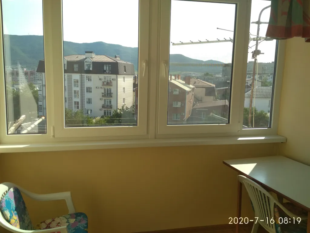 Комната с видом на море