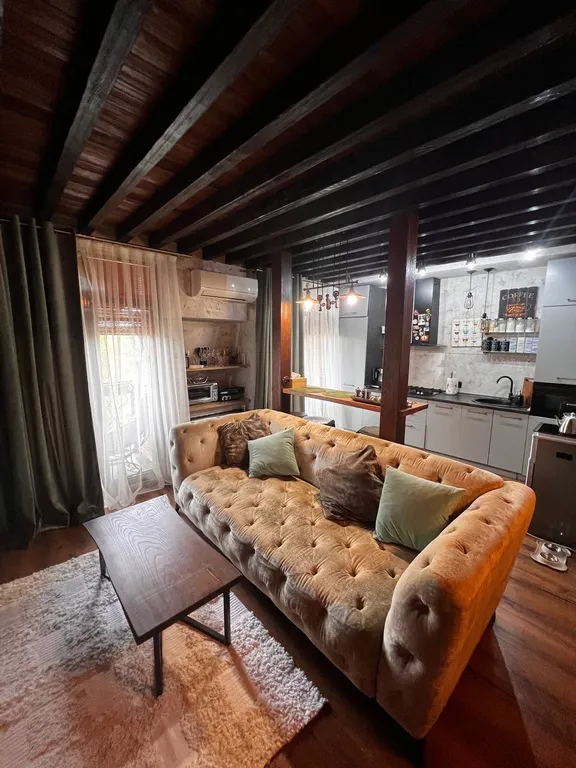 Апартаменты с одной из лучших локаций в Адлере