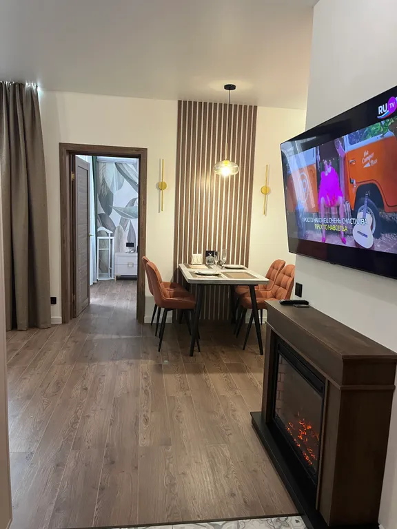 President lux с камином- однокомнатные апартаменты в центре города