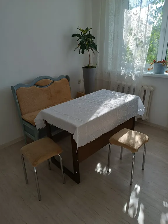 Двухкомнатная квартира у парка в тихом пригороде Калининграда