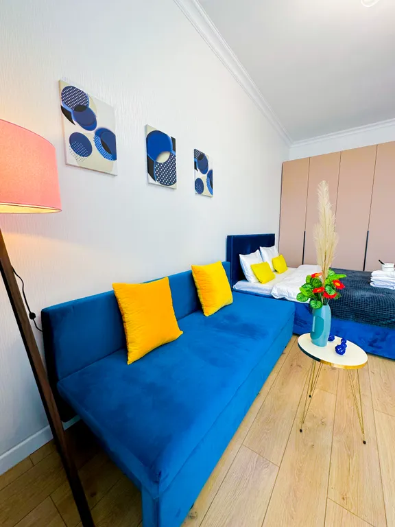 Рядом с Хан Шатыр, центр города Астана grand turan business